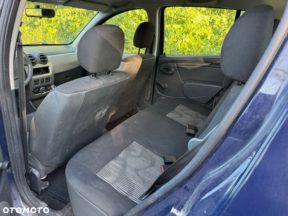 Dacia Sandero 1.2 16V - 7