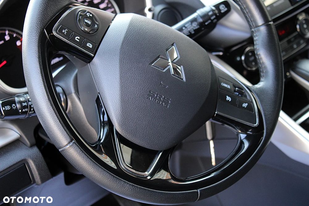 Mitsubishi Eclipse Cross - 21