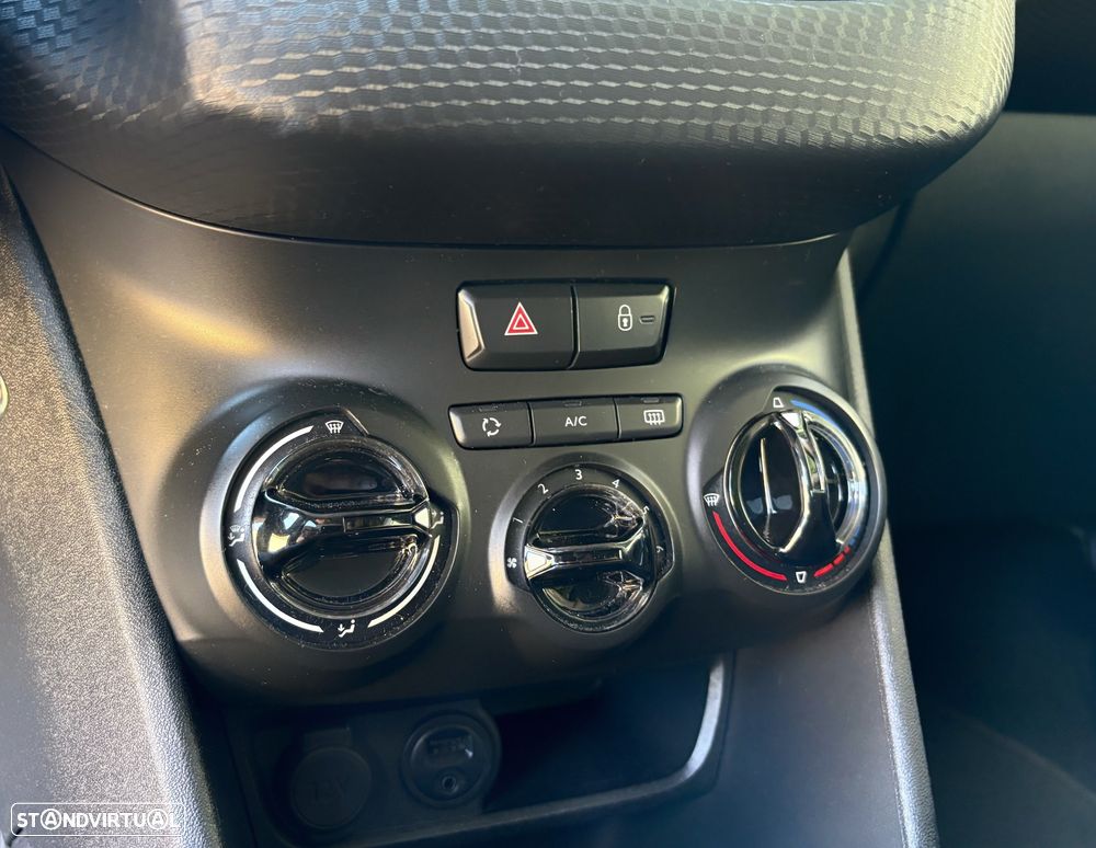 Peugeot 208 1.6 BlueHDi Style - 35