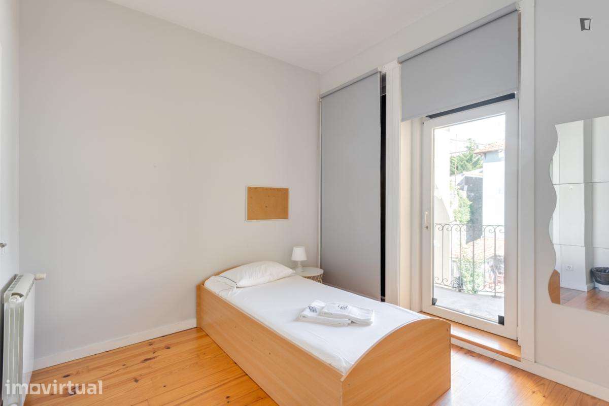 Quarto - localizado em Bonfim Porto - Grande imagem: 4/8