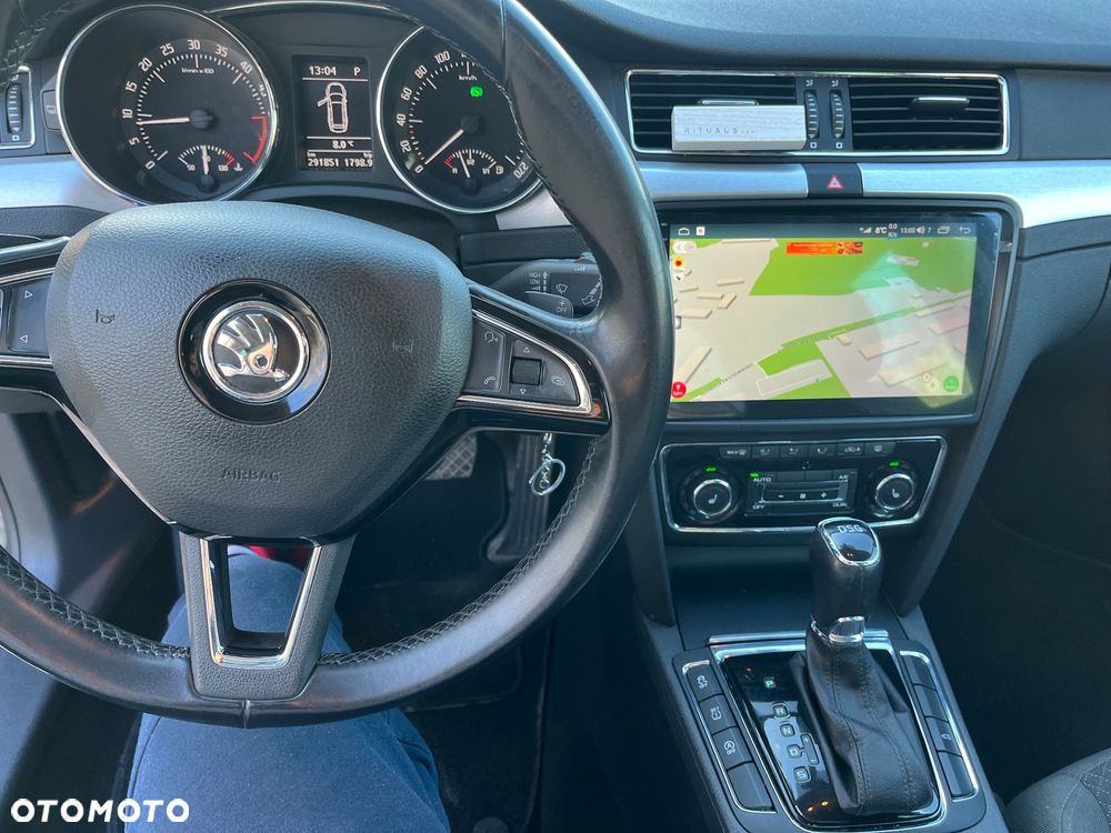 Skoda Superb 2.0 TDI Green tec DSG Ambition - 10