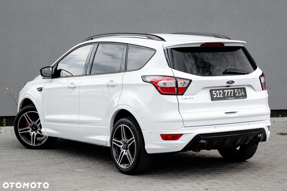 Ford Kuga 2.0 TDCi 4x4 ST-Line - 14