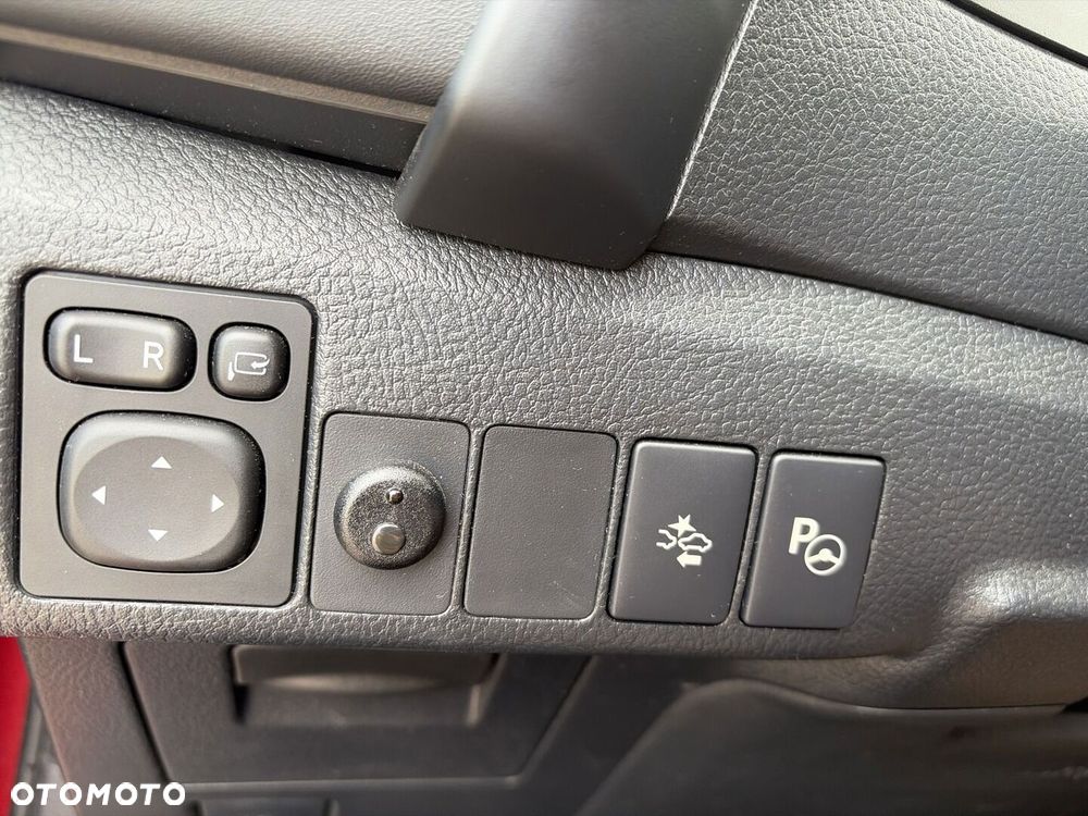 Toyota Auris - 22