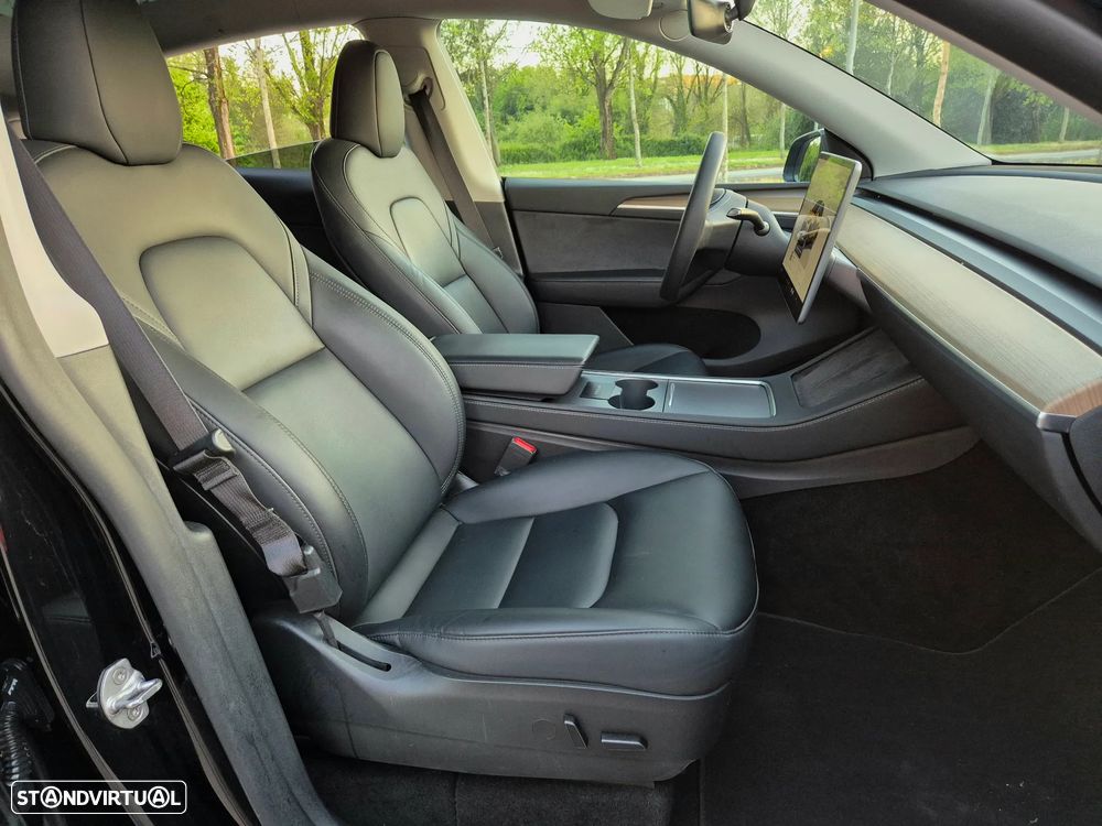 Tesla Model Y Tração Traseira - 30