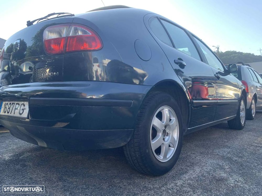 SEAT Leon 1.4 16V Confort JE - 5