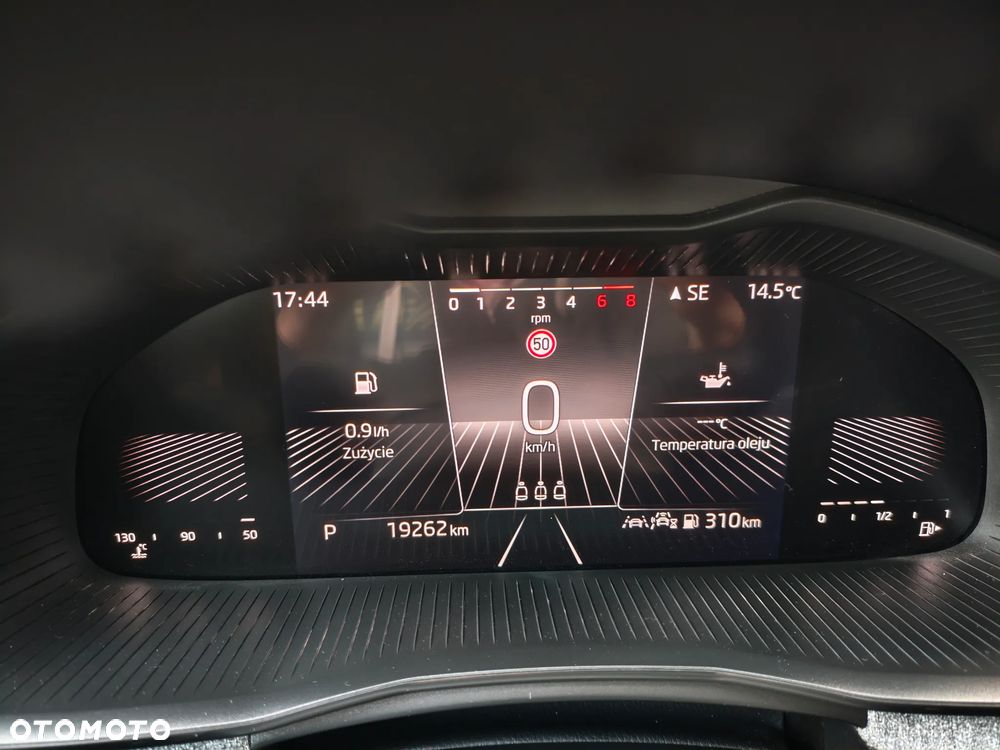 Skoda Kamiq 1.0 TSI Essence DSG - 17
