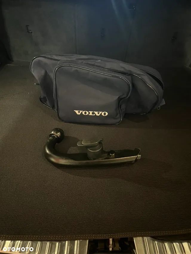 Volvo XC 60 D4 AWD Ocean Race - 25