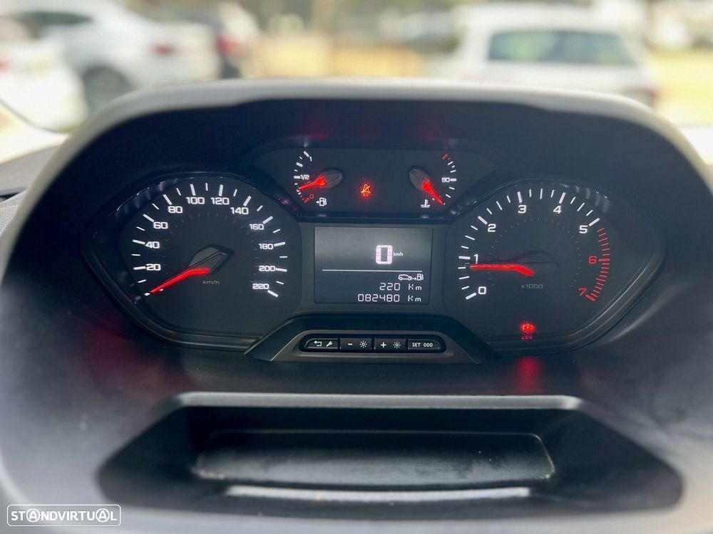 Peugeot Partner 1.5 BlueHDi Pemium Longa - 9