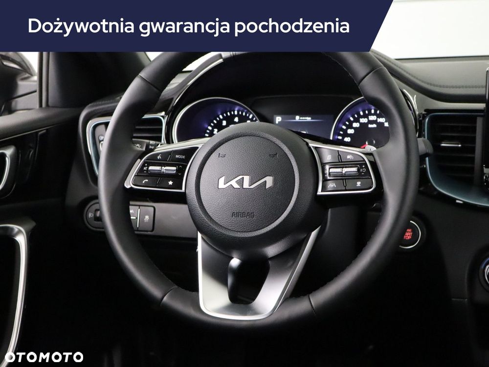 Kia XCeed - 21
