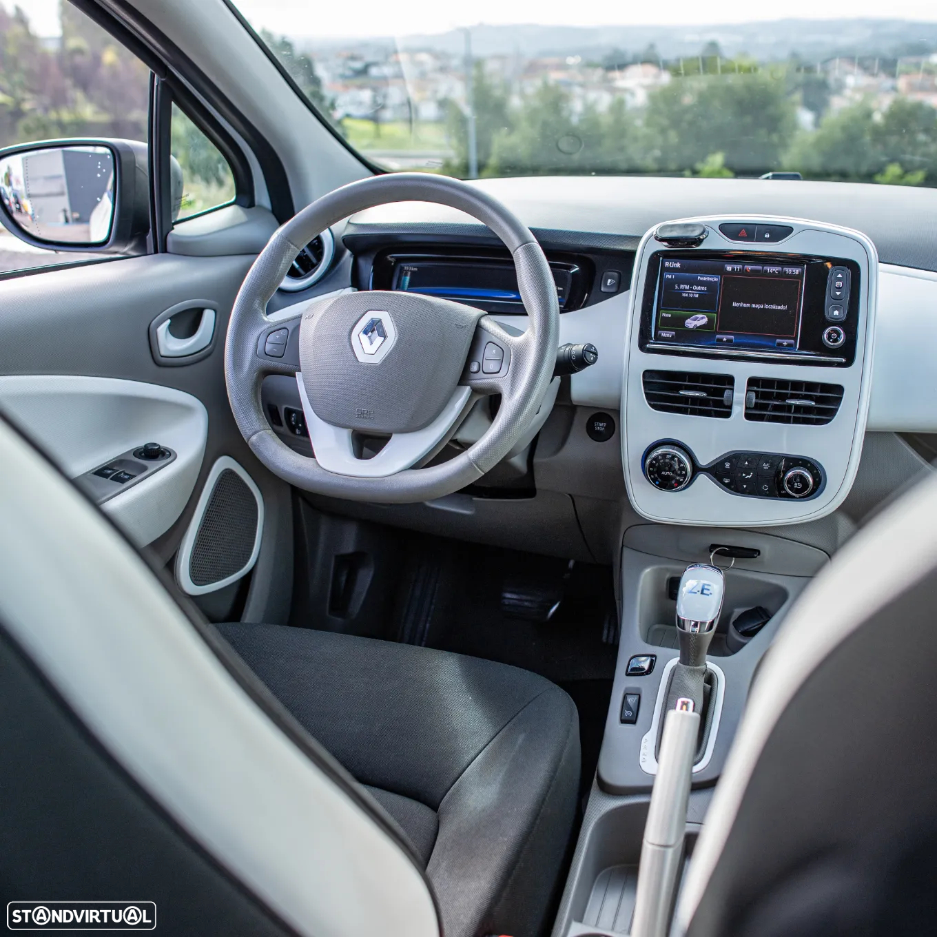 Renault Zoe (c/ Bateria) 41 kwh Life - 6