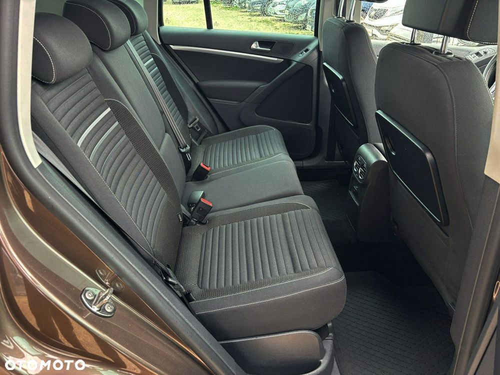 Volkswagen Tiguan 1.4 TSI Sport&Style - 23