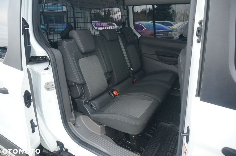 Ford Transit Connect - 29