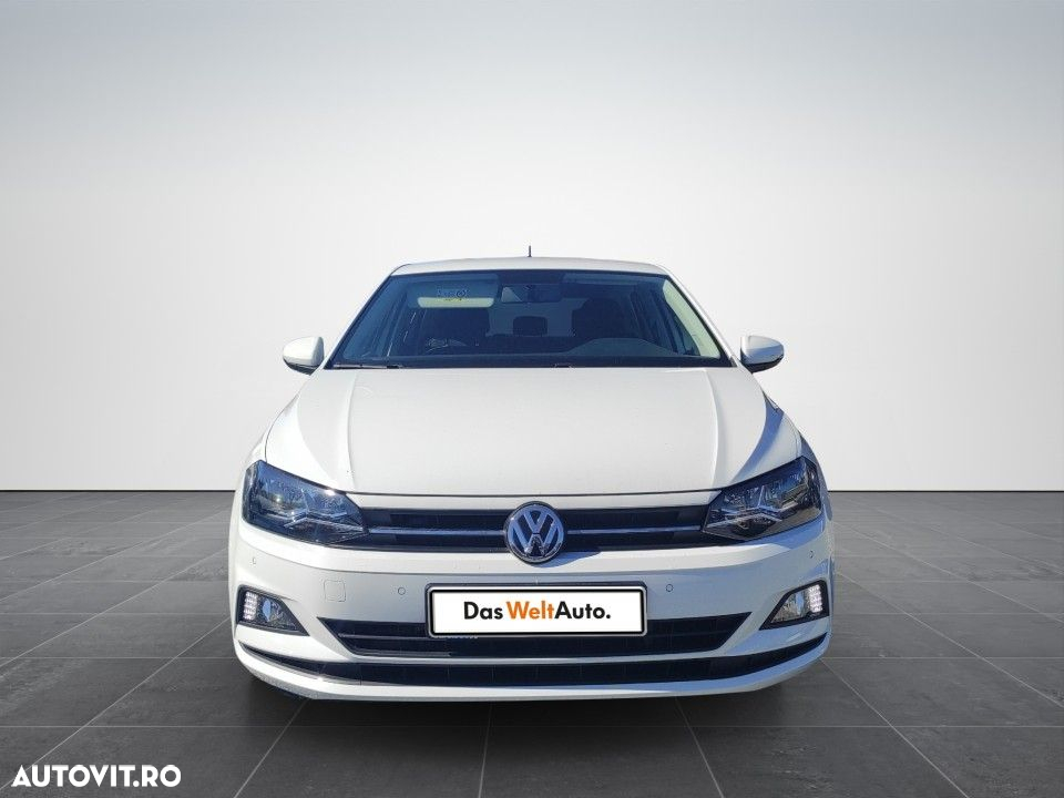 Volkswagen Polo - 2