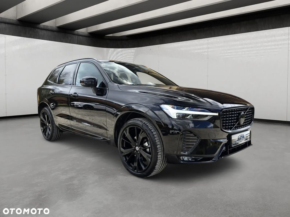 Volvo XC 60 B5 B AWD Plus Black Edition - 1