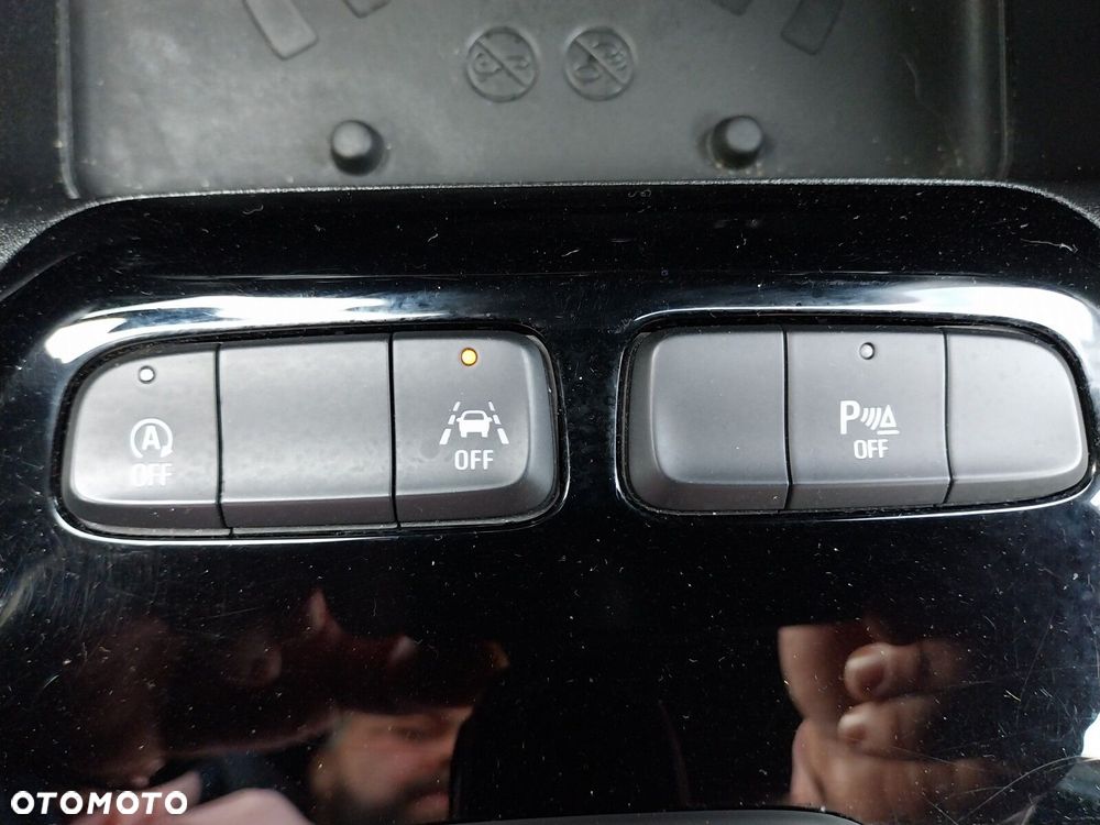 Opel Corsa 1.2 GS Line Plus Pack S&S - 31