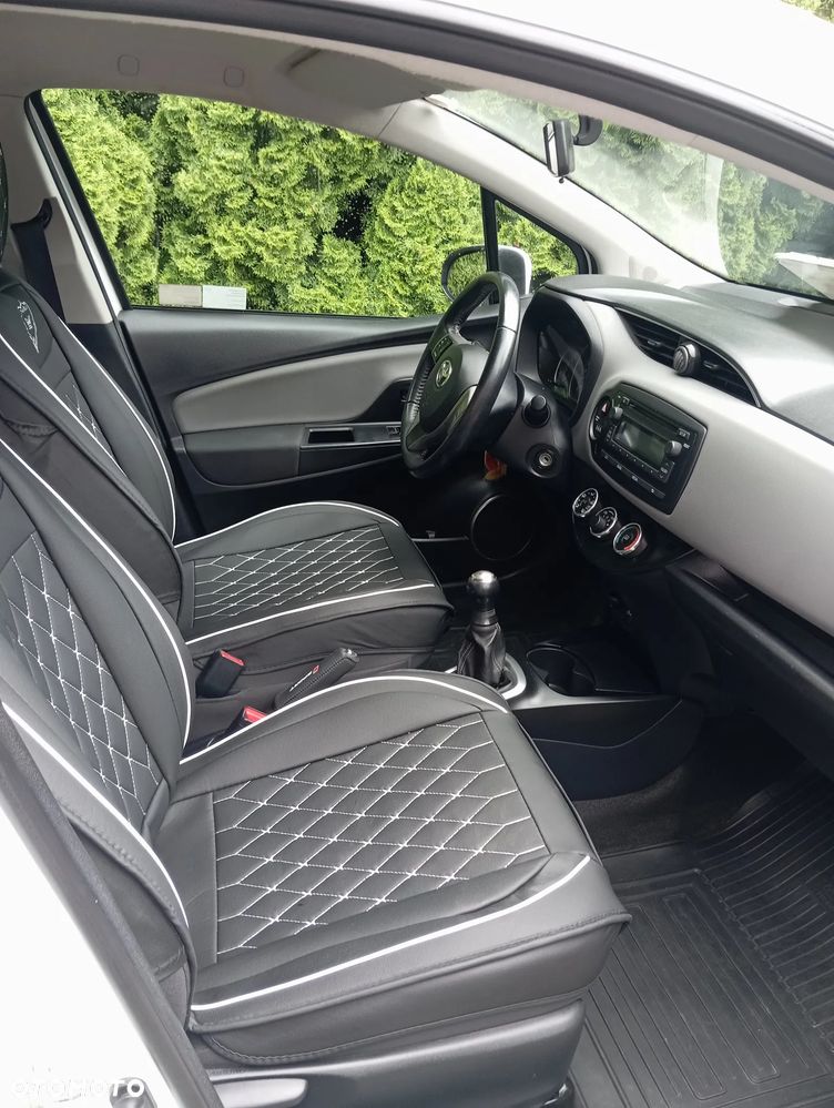 Toyota Yaris 1.0 Active EU6 - 8