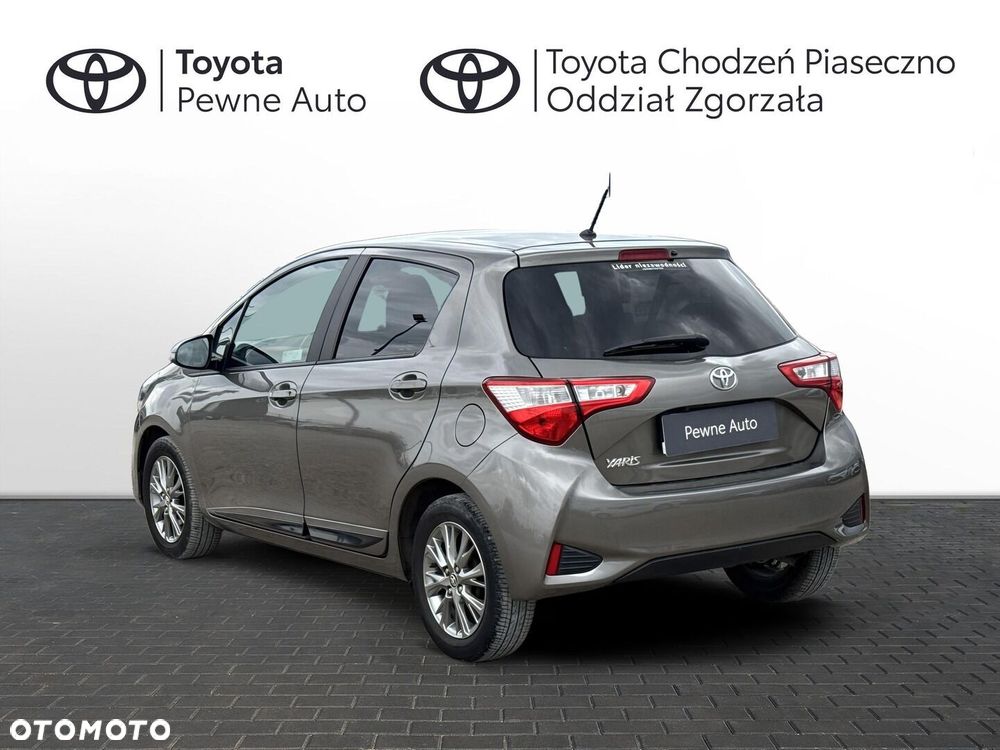 Toyota Yaris 1.5 Premium CVT - 4