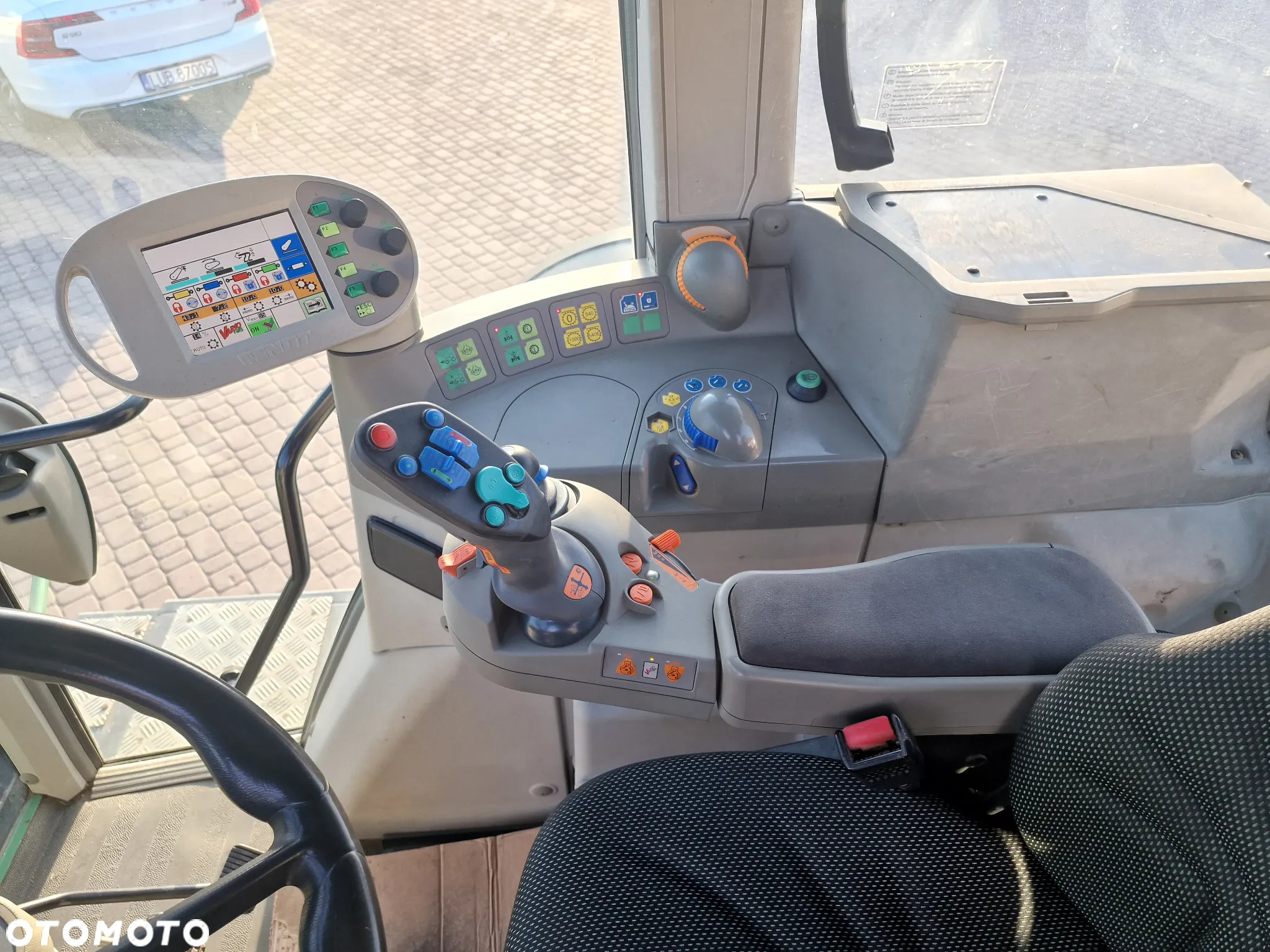 Fendt 718, 2011rok, 180KM - 7