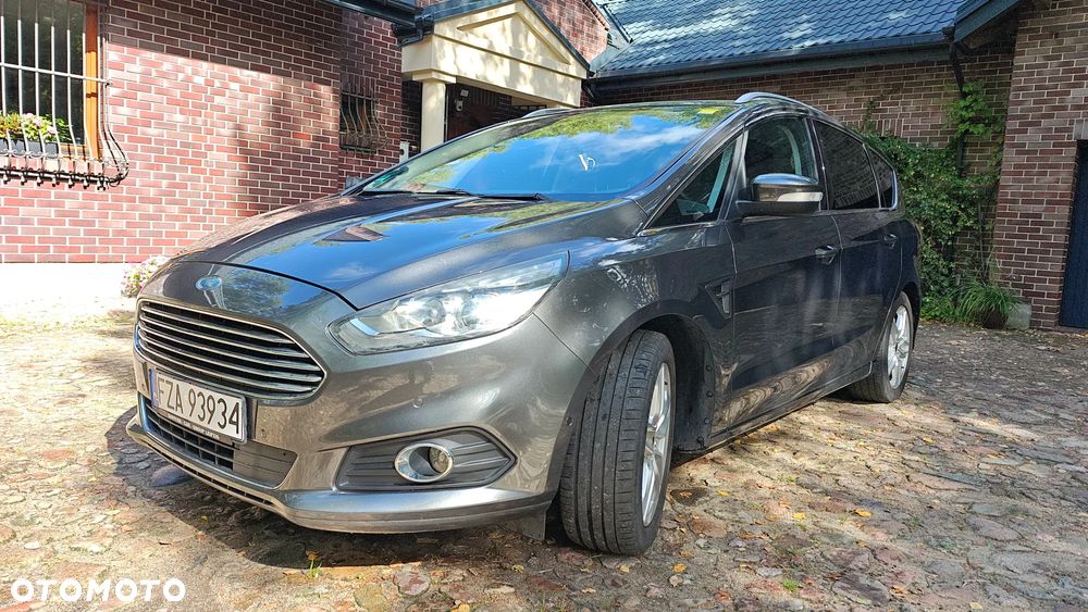 Ford S-Max 1.5 EcoBoost Titanium - 4