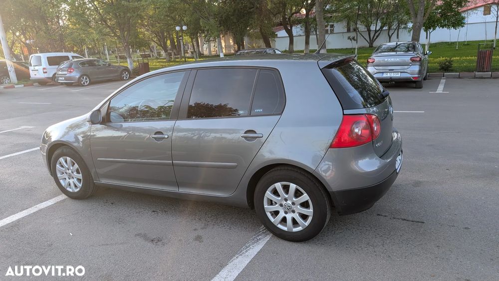 Volkswagen Golf 1.9 TDI Comfortline - 4