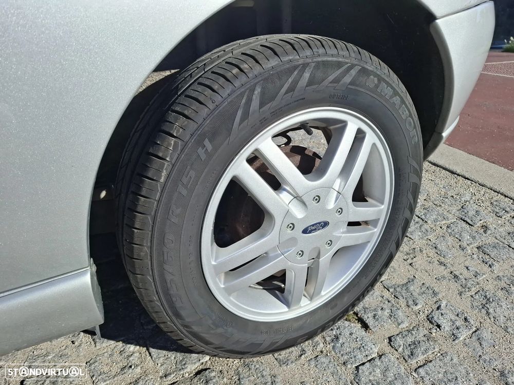 Ford Focus 1.8 TDdi Trend - 3
