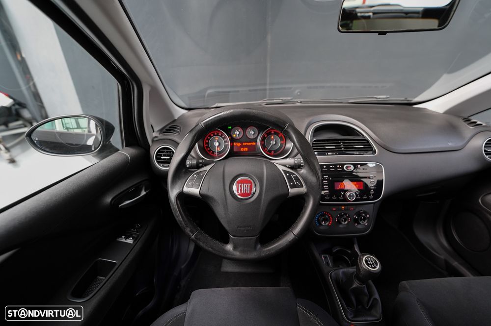 Fiat Punto 1.3 M-Jet Lounge S&S - 15