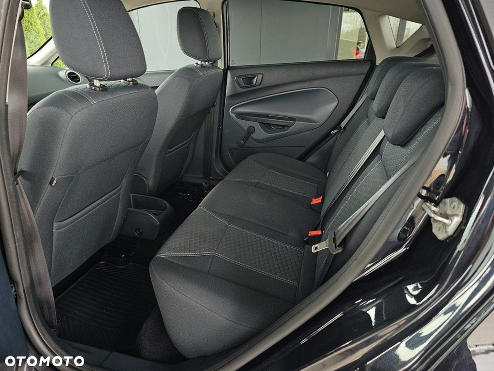 Ford Fiesta 1.25 Titanium X - 16