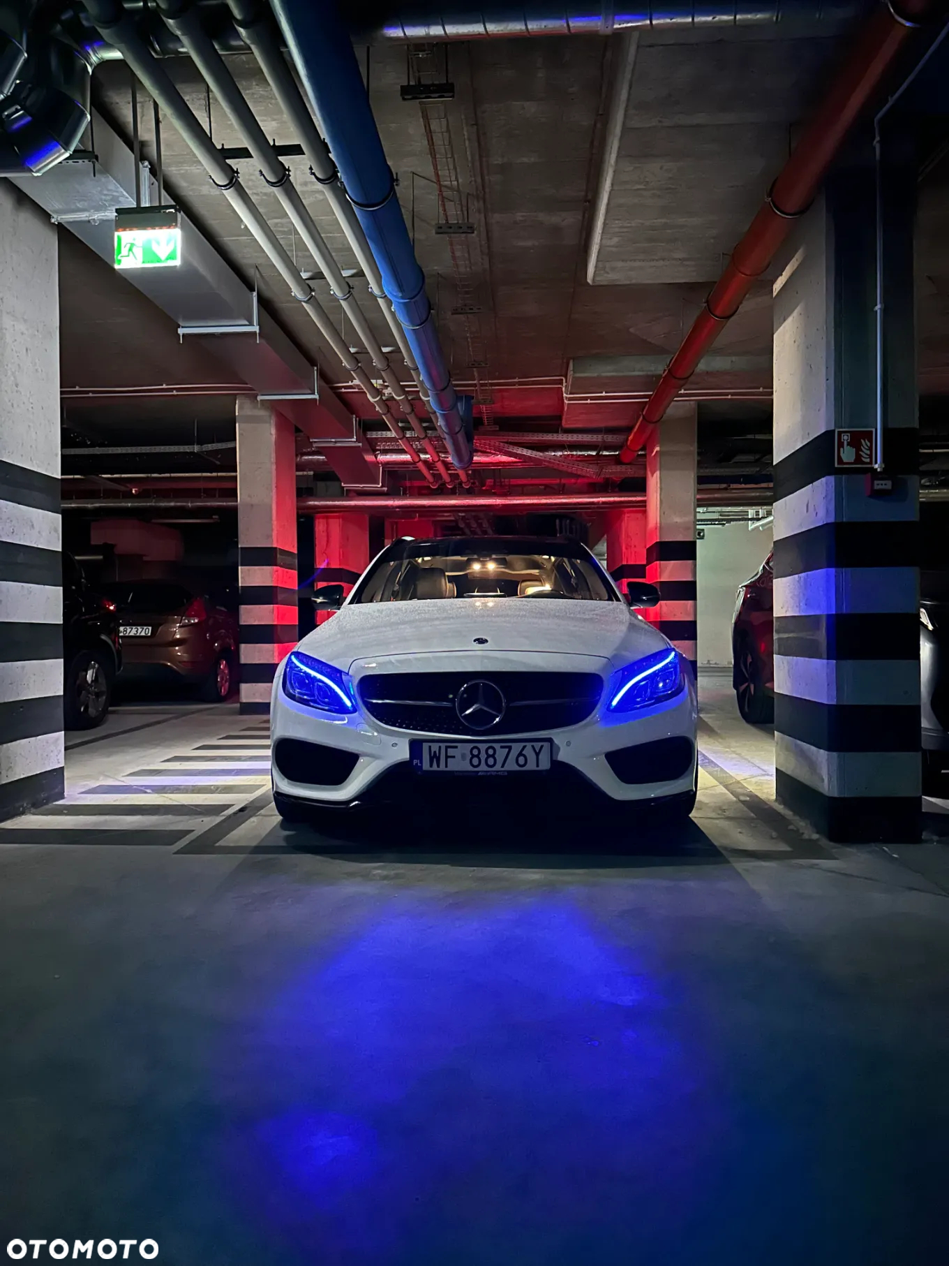 Mercedes-Benz Klasa C AMG 43 4-Matic - 21