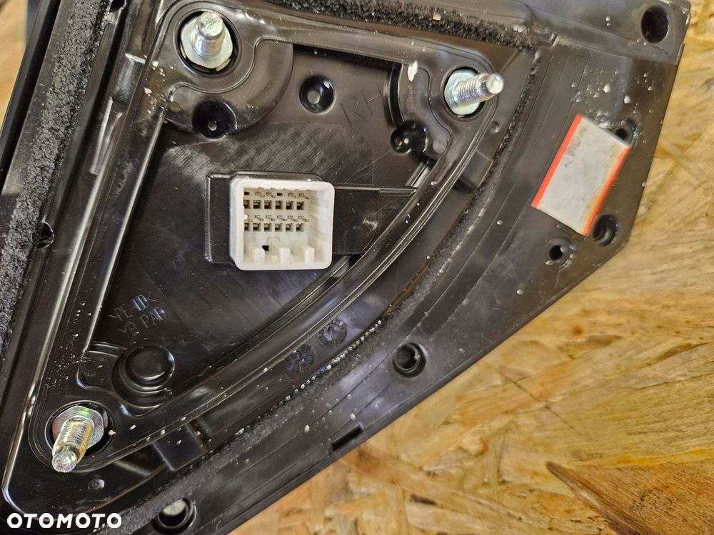 KIA RIO IV 17-24 lusterko prawe 10-pinowe ABP STONIC - 5