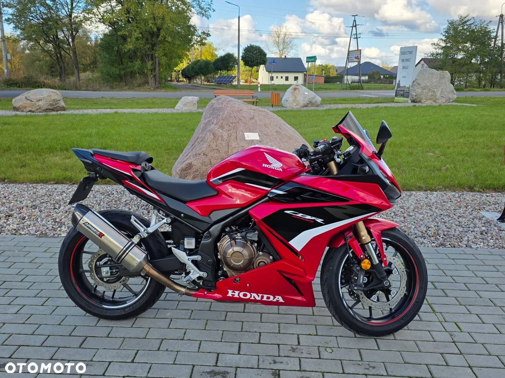 Honda CBR - 1