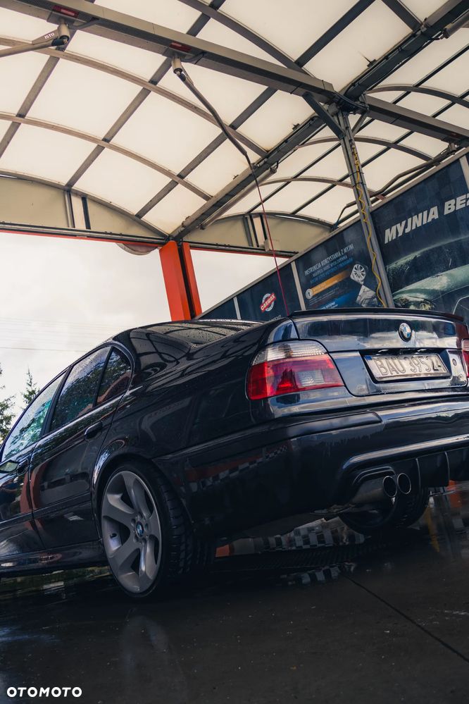 BMW Seria 5 - 12