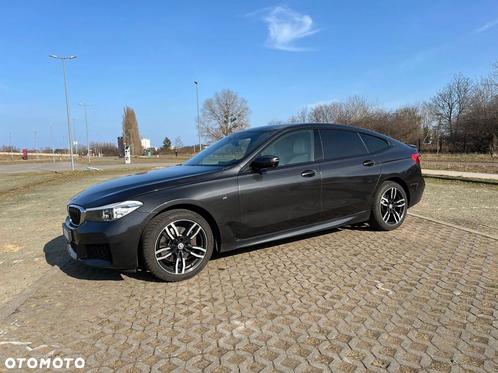 BMW 6GT - 3