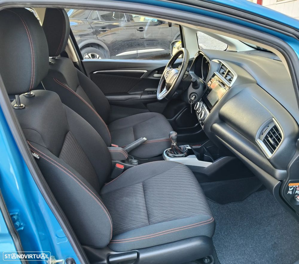 Honda Jazz 1.5 i-VTEC Dynamic+Conn.Navi - 19