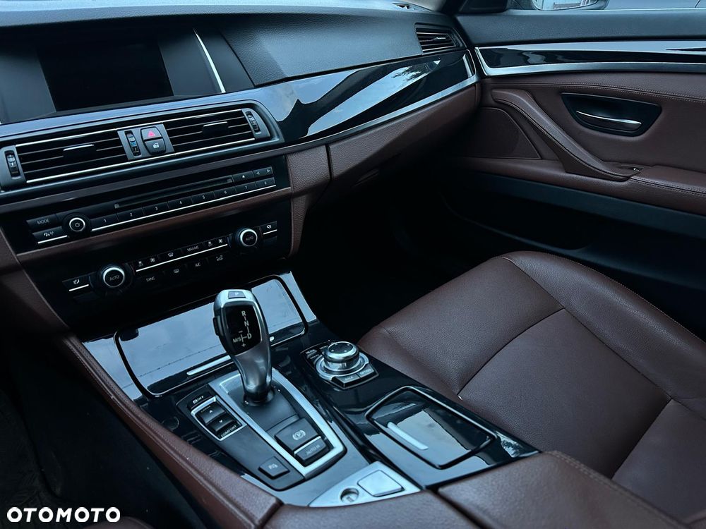 BMW Seria 5 - 12