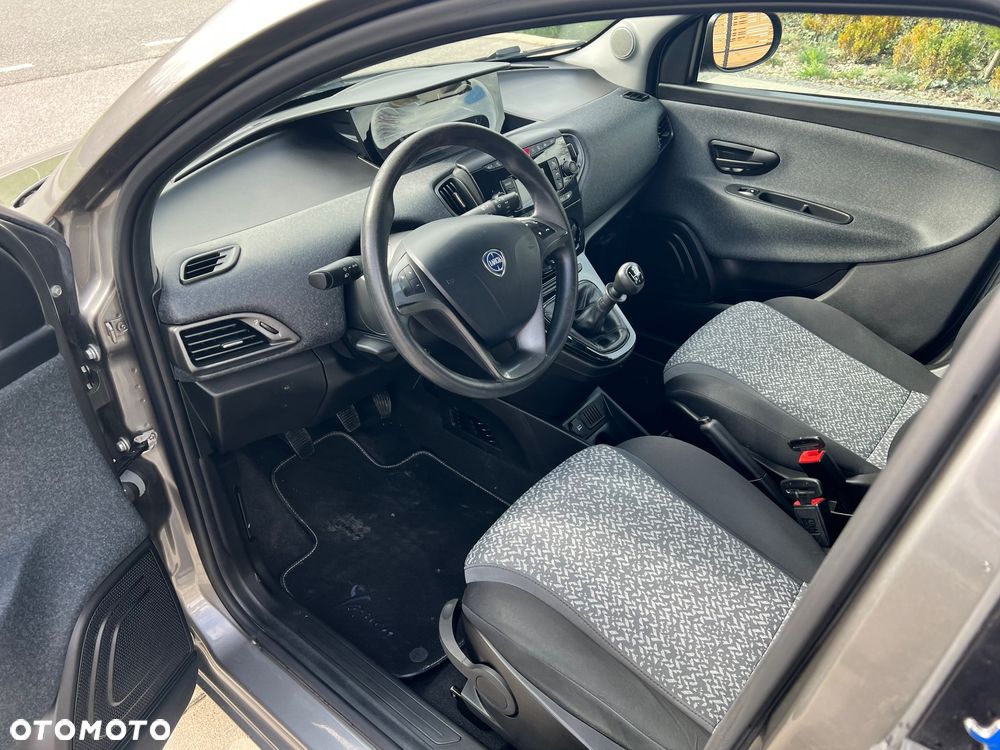 Lancia Ypsilon 1.2 8V Gold S&S EU6 - 9