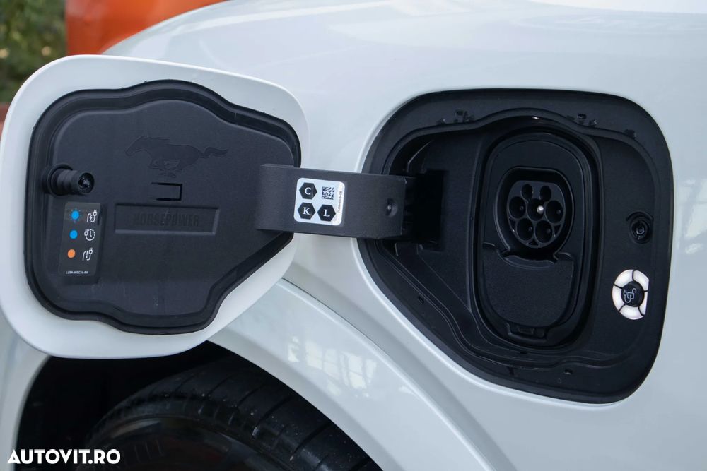 Ford Mustang Mach-E AWD 358 kW GT - 10