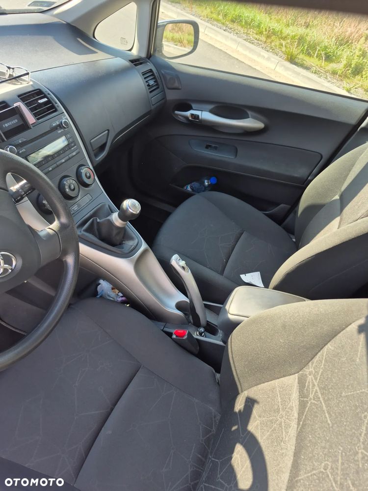 Toyota Auris 1.4 VVT-i Sol - 15
