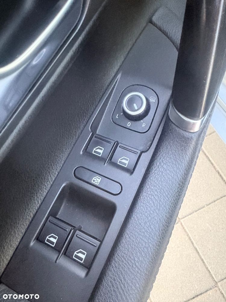 Volkswagen Passat CC 2.0 TSI Automatik Individual - 18