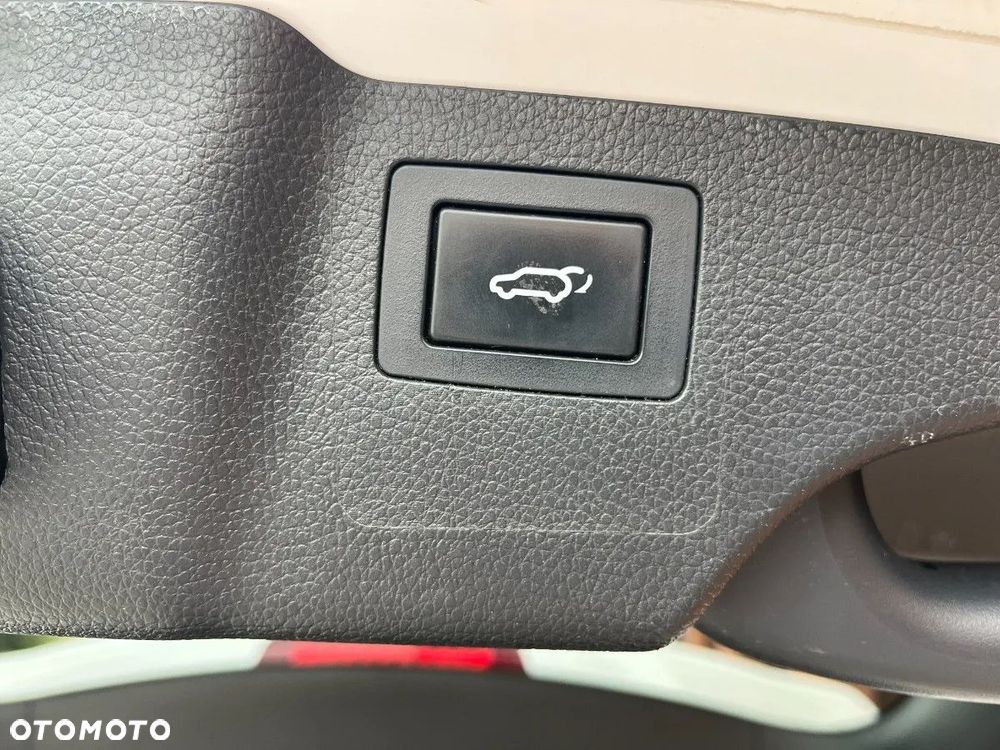 Hyundai Santa Fe 2.0 CRDi Executive 4WD - 36