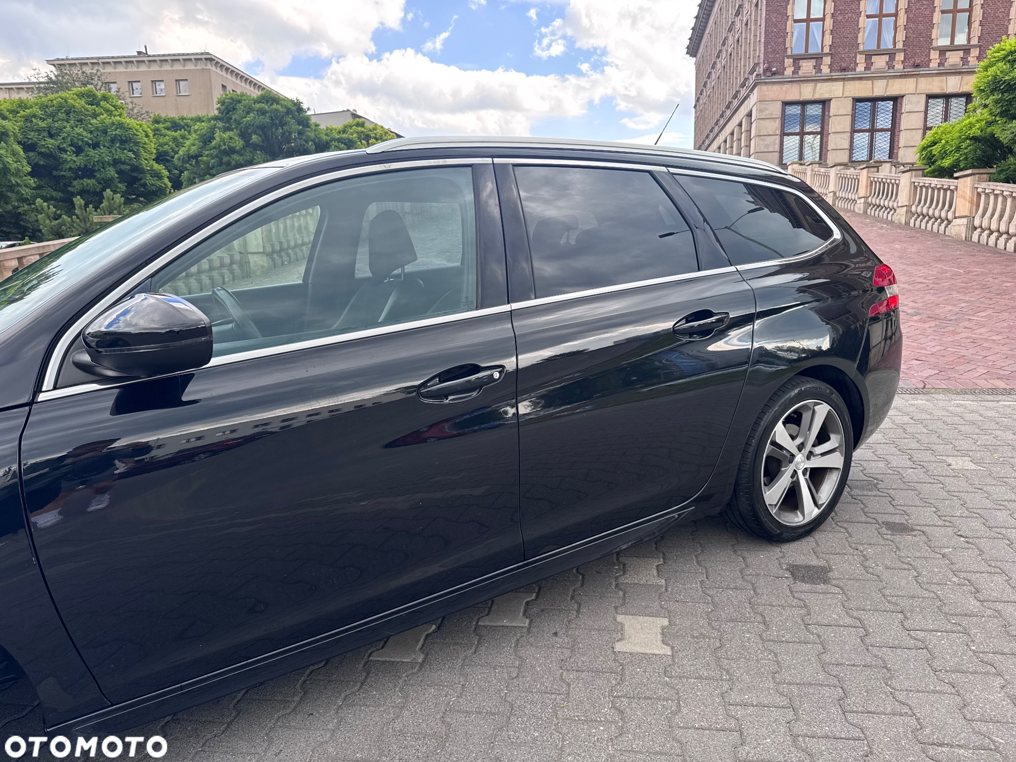 Peugeot 308 1.2 PureTech Allure S&S - 14