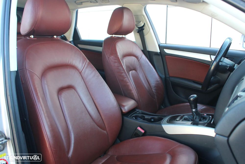 Audi A4 Avant 2.0 TDI exclusive - 37