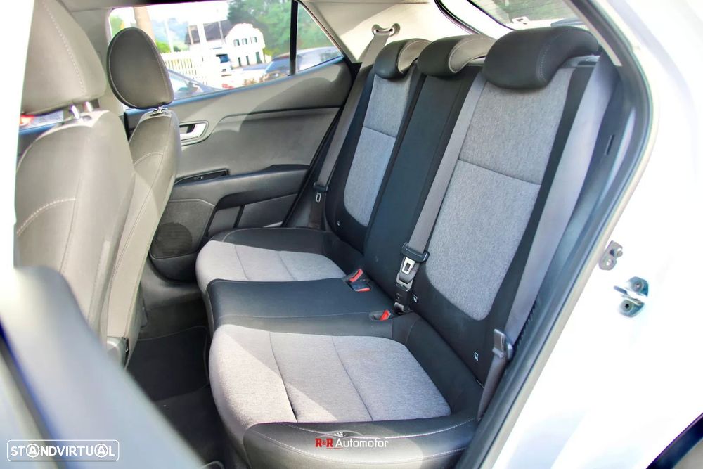 Kia Stonic 1.0 T-GDI Drive - 14