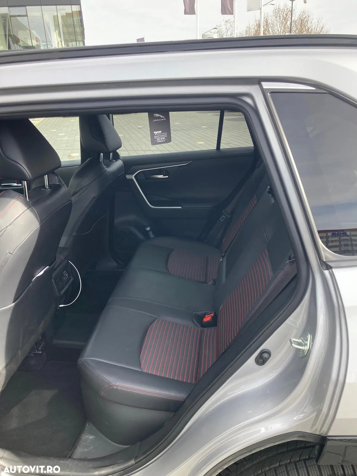 Suzuki Across 2.5 PHEV Luxus - 11