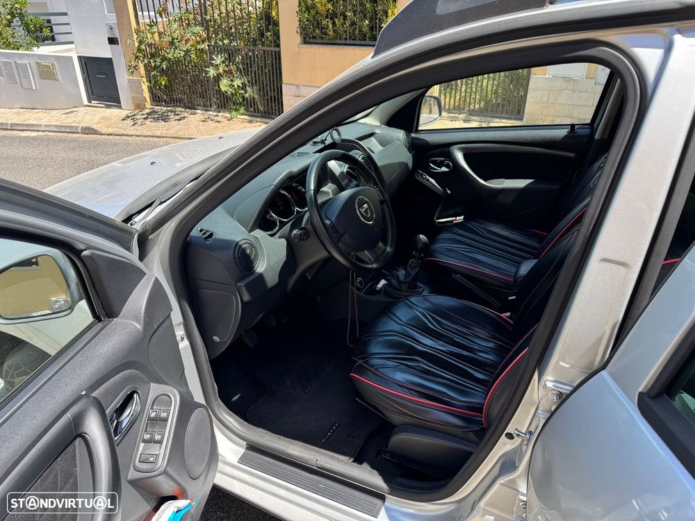 Dacia Duster 1.5 dCi Prestige 4WD - 10
