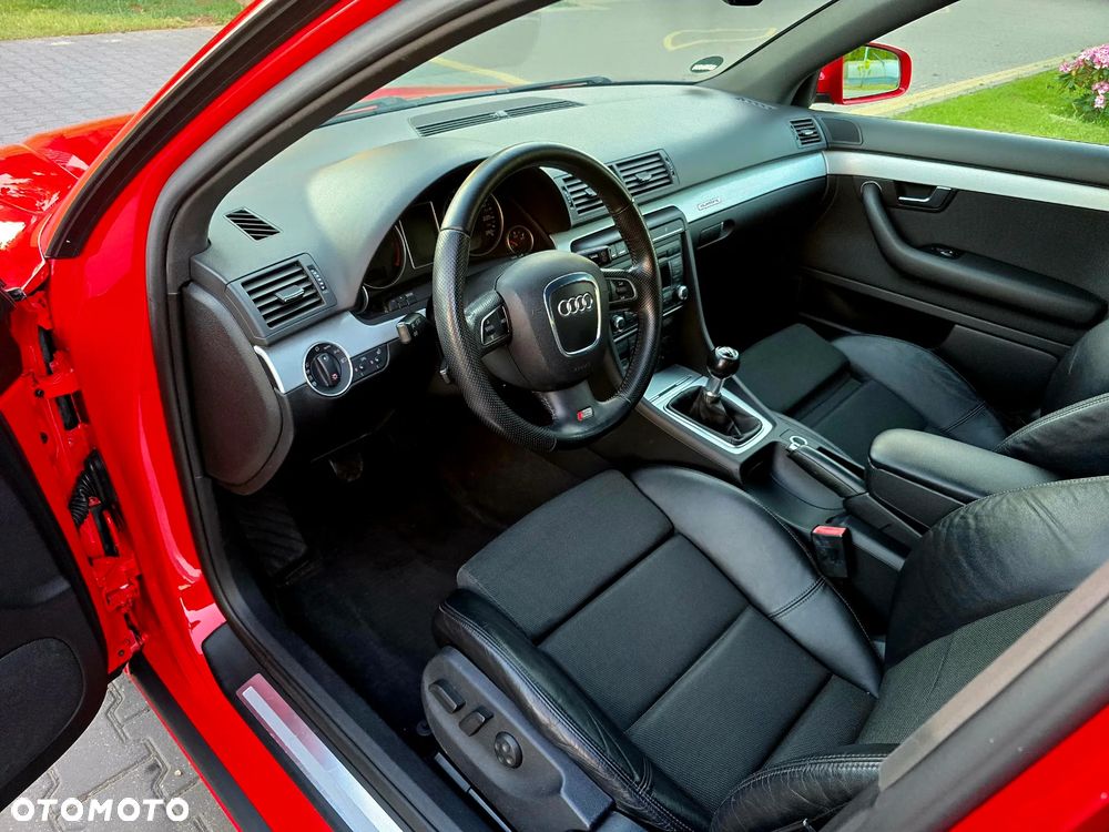 Audi A4 Avant 1.8T Quattro - 23