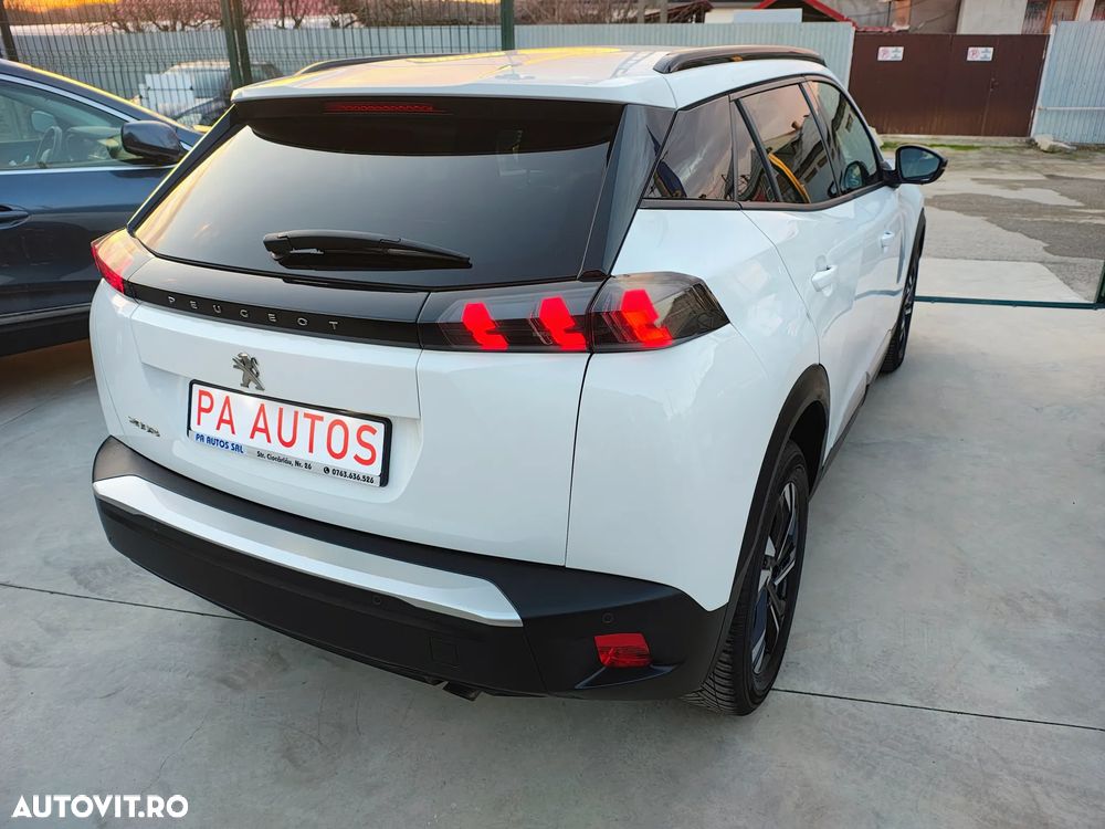 Peugeot 2008 PureTech 100 Stop&Start Allure - 24