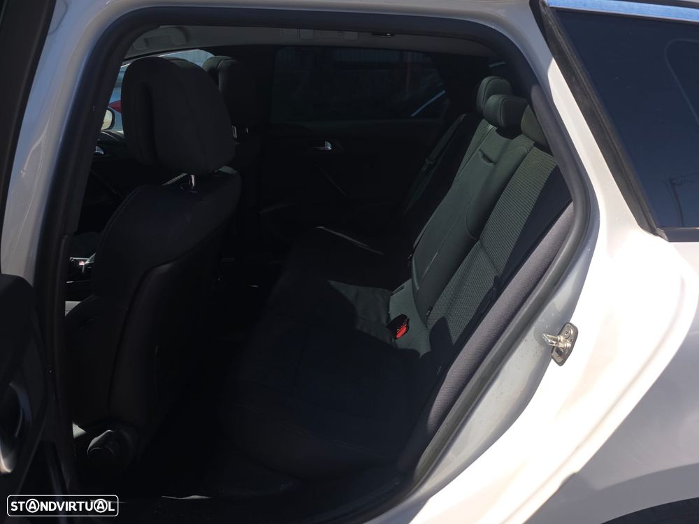 Peugeot 508 SW 1.6 e-HDi Allure 2-Tronic - 17