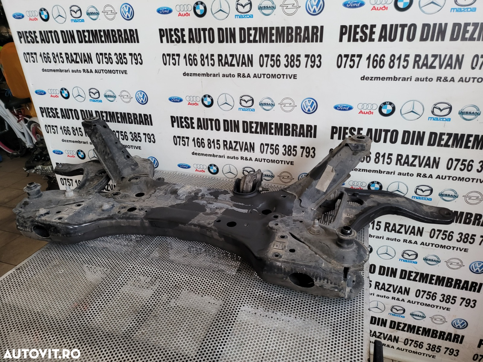 Jug Motor Punte Fata Renault Master An 2019-2020-2021-2022 Tractiune Fata Dezmembrez Renault Master 3/4 An 2019-2020-2021-2022 2.3 Dci Cod Motor M9T F716 Bi-Turbo - 2