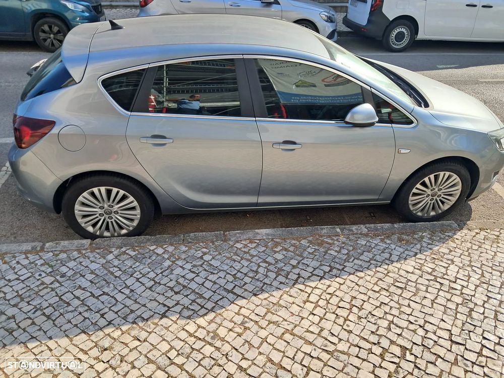 Opel Astra - 1