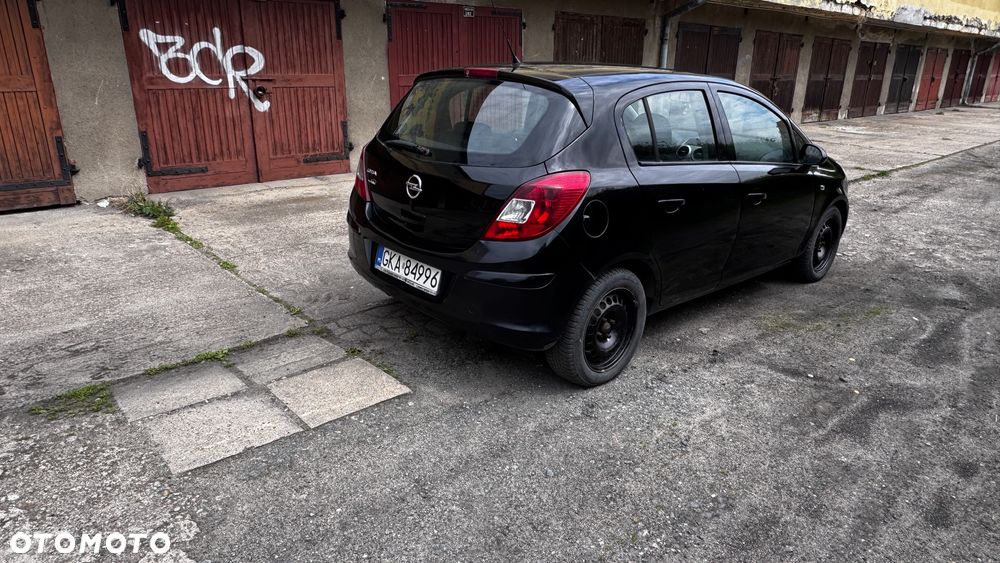 Opel Corsa 1.4 16V Enjoy - 4